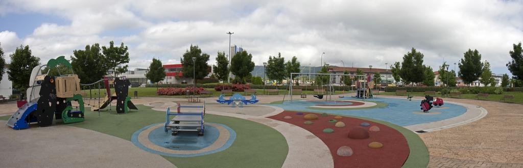 Hostal Europa Pension Ирун Экстерьер фото